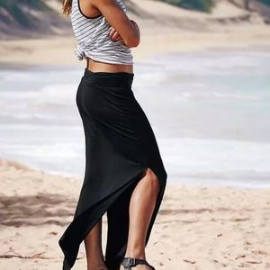 Athleta Seaside Fold Skirt